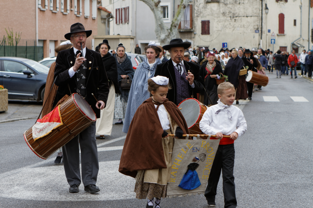 Fete de la transhumance Senas 28042013 050