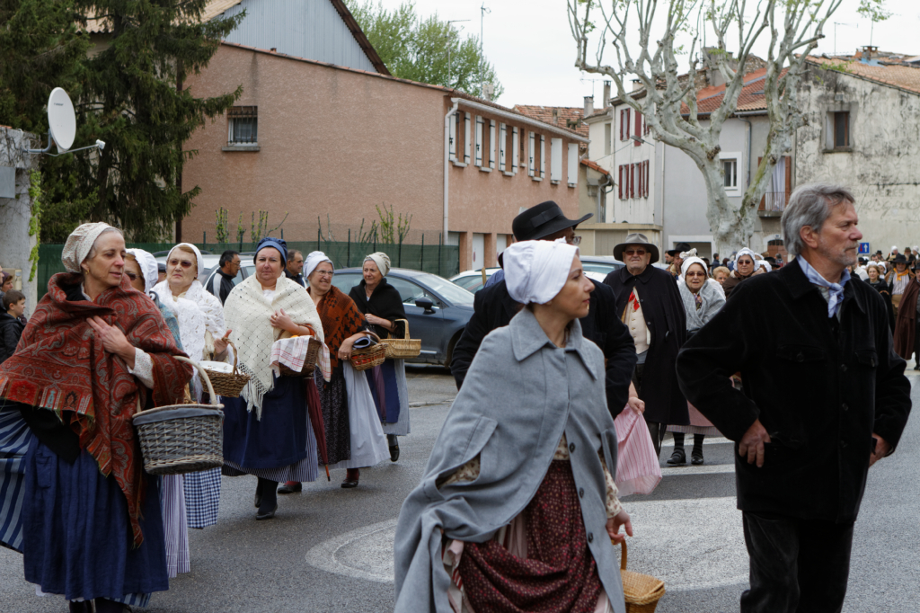 Fete de la transhumance Senas 28042013 058