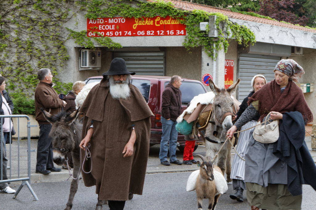 Fete de la transhumance Senas 28042013 084
