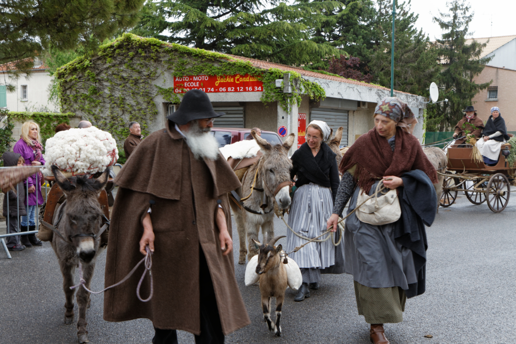 Fete de la transhumance Senas 28042013 085