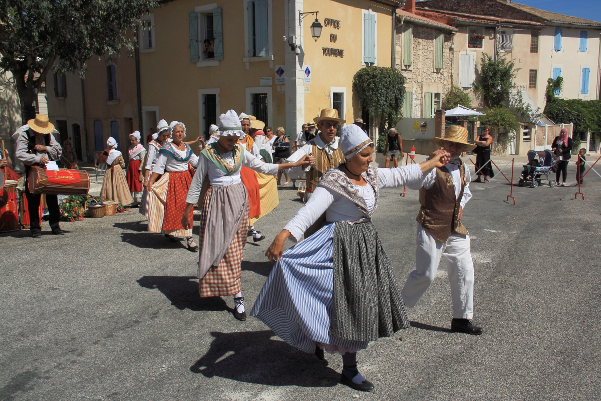 Assomption 15 aout 2011 Orgon0066