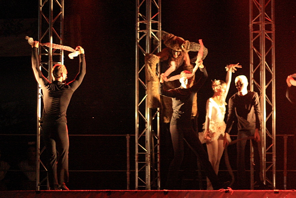 Li font en festo 16