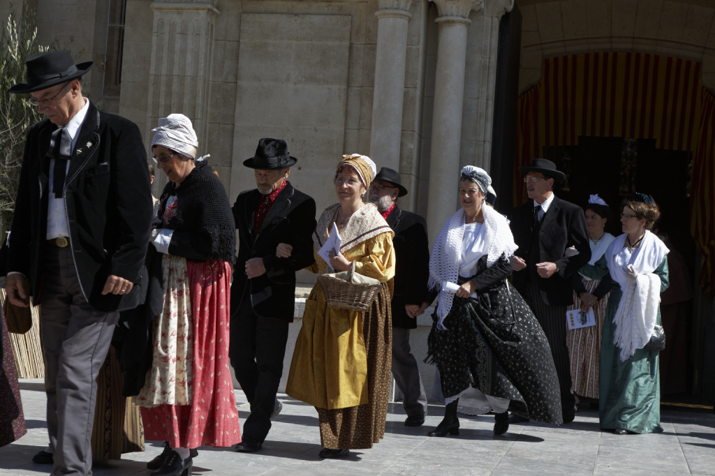 sortie de la messe 13