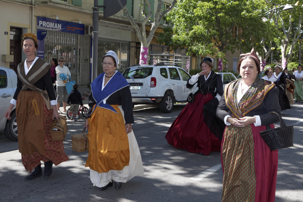 defile en ville 052