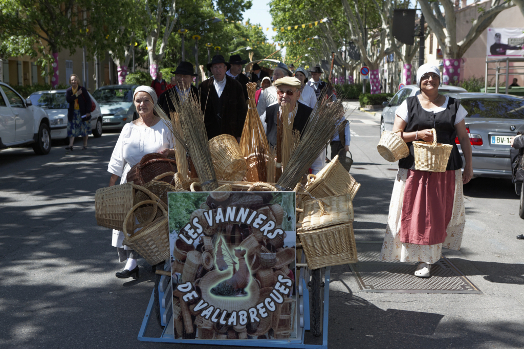 defile en ville 081