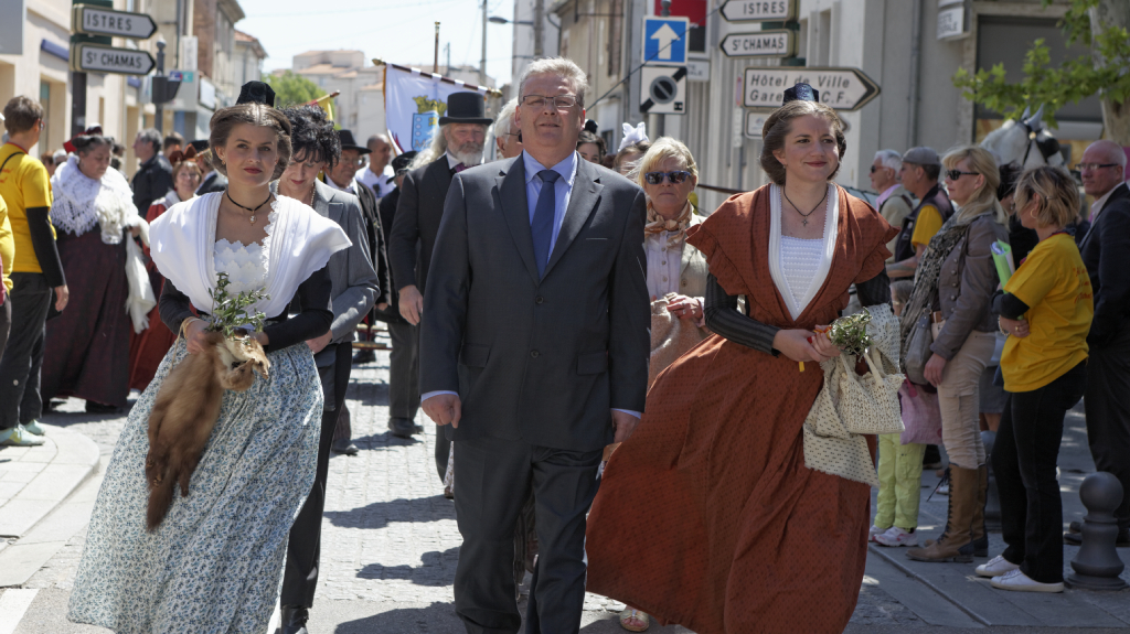 defile en ville 128