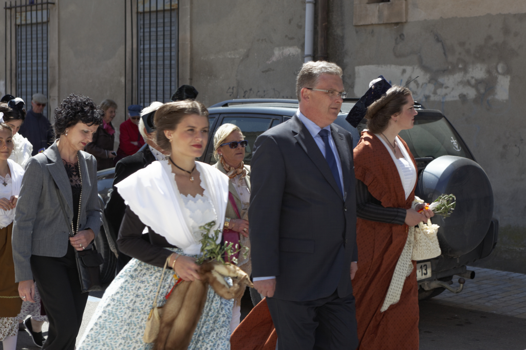 defile en ville 130