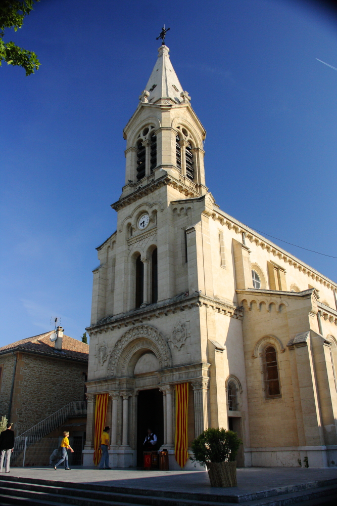 Rendez vous devant l\'église 004