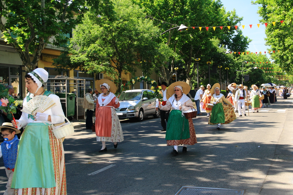 Début défilé avenue d\'Istres 049