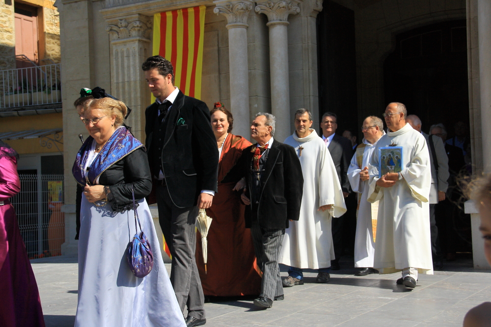 Sortie de la messe 16